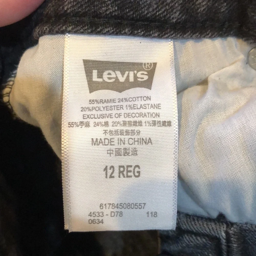 Levi’s girls black denim shorty shorts with lace up sides